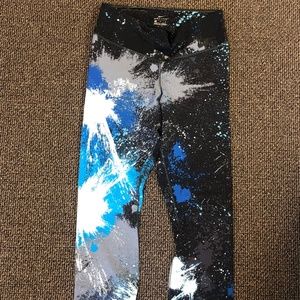 Nike DriFit Paint burst Leggings